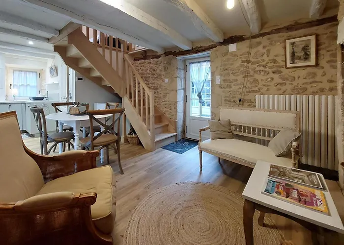 Charmante Maison Сasa de vacaciones Saint-Leon-sur-Vezere