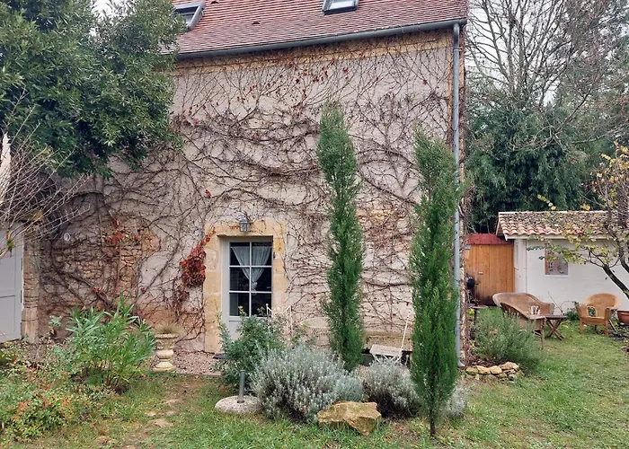 Charmante Maison Сasa de vacaciones Saint-Leon-sur-Vezere